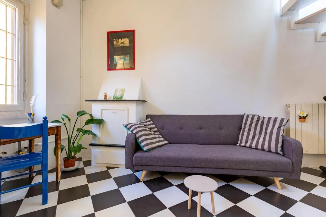 Porta Ticinese colorful apartment! Milano 0*,  Italia
